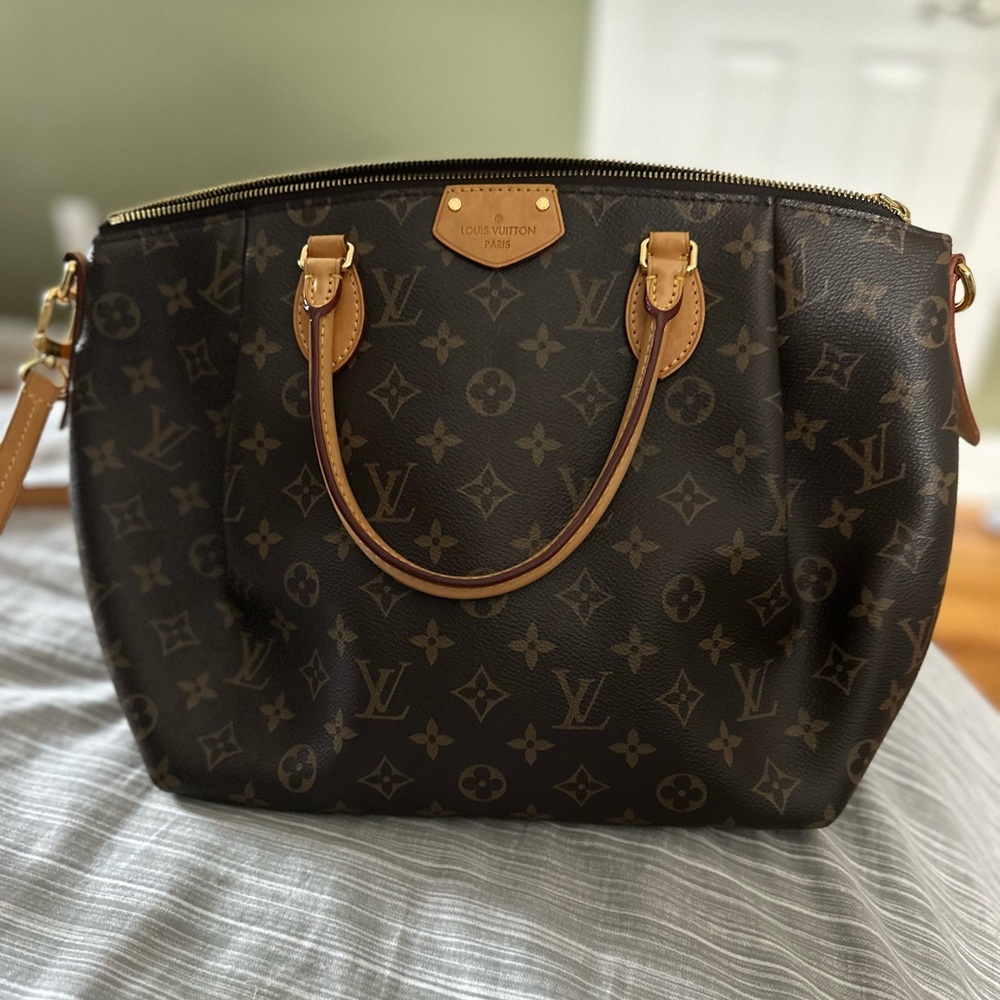 Louis Vuitton Turenne MM